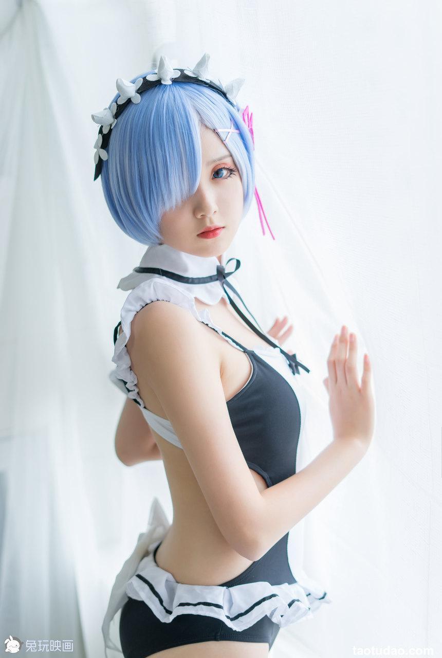 秋楚楚 蕾姆夏日泳装 [46P-492M]