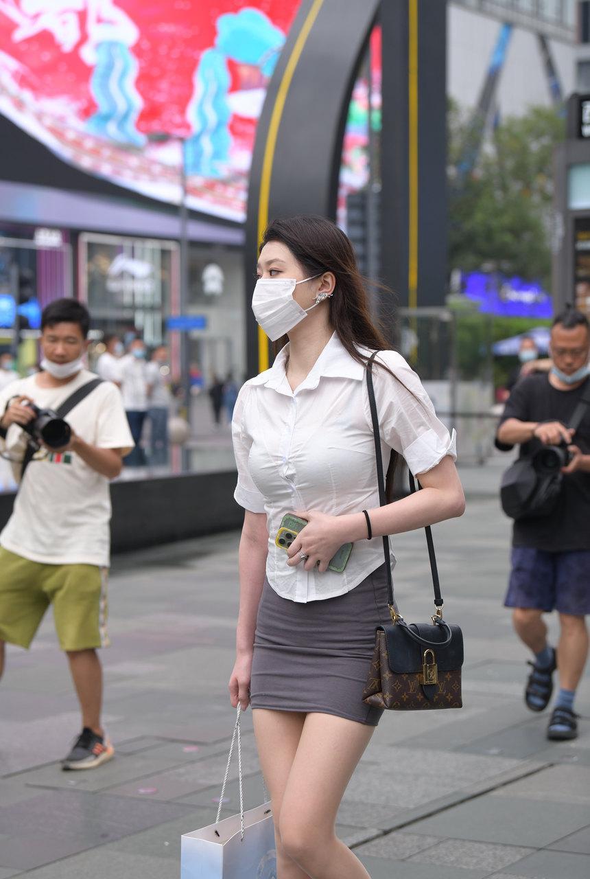 都市丽人气质收腰温迪美女【126P-2.68GB】