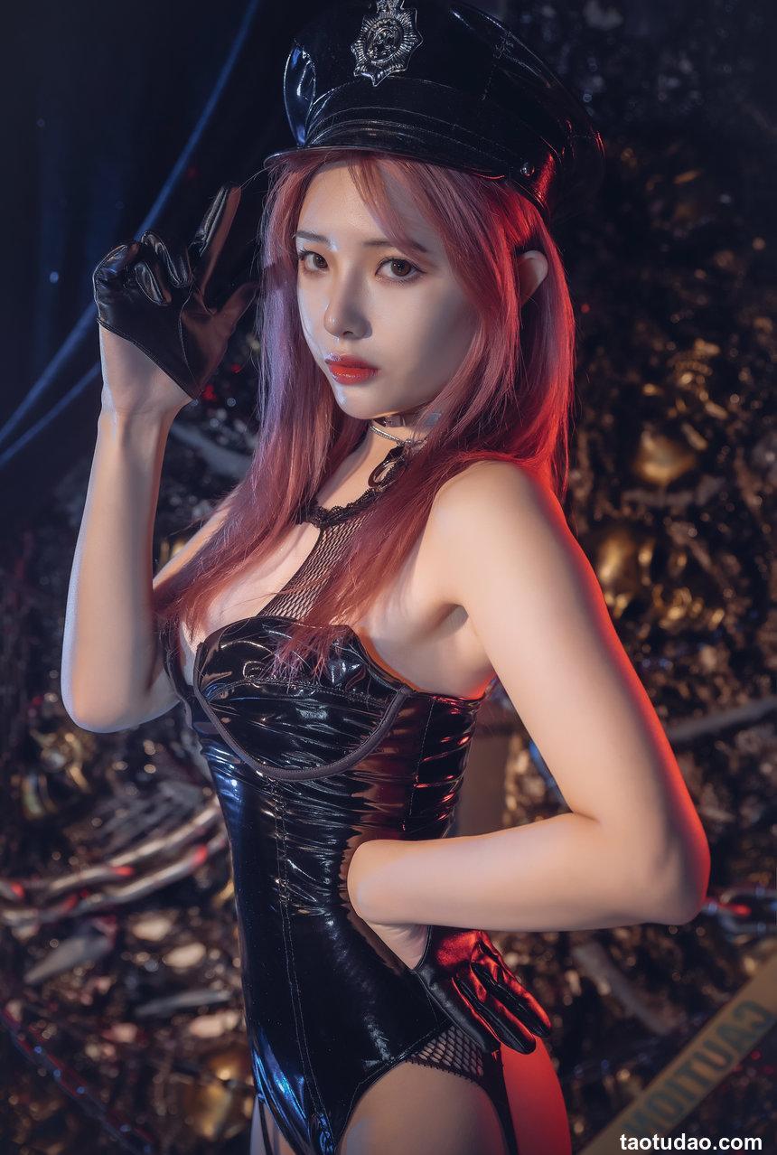 动漫博主雯妹 - 超S女警 [32P5V-434MB]