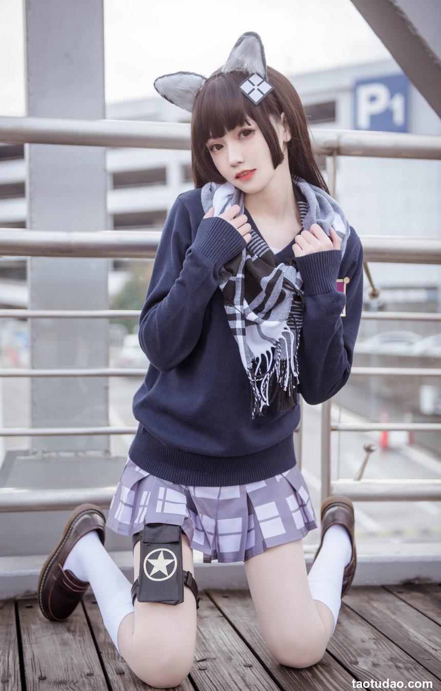 你的负卿 - 95制服 [15P-169MB]