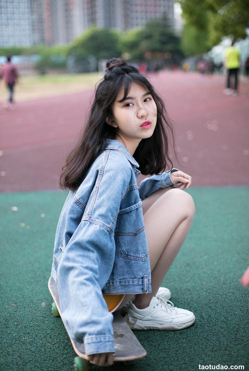 奈丝写真 NO.059 这么可爱一定是女孩子啊–-小橙子 [51P+697M]