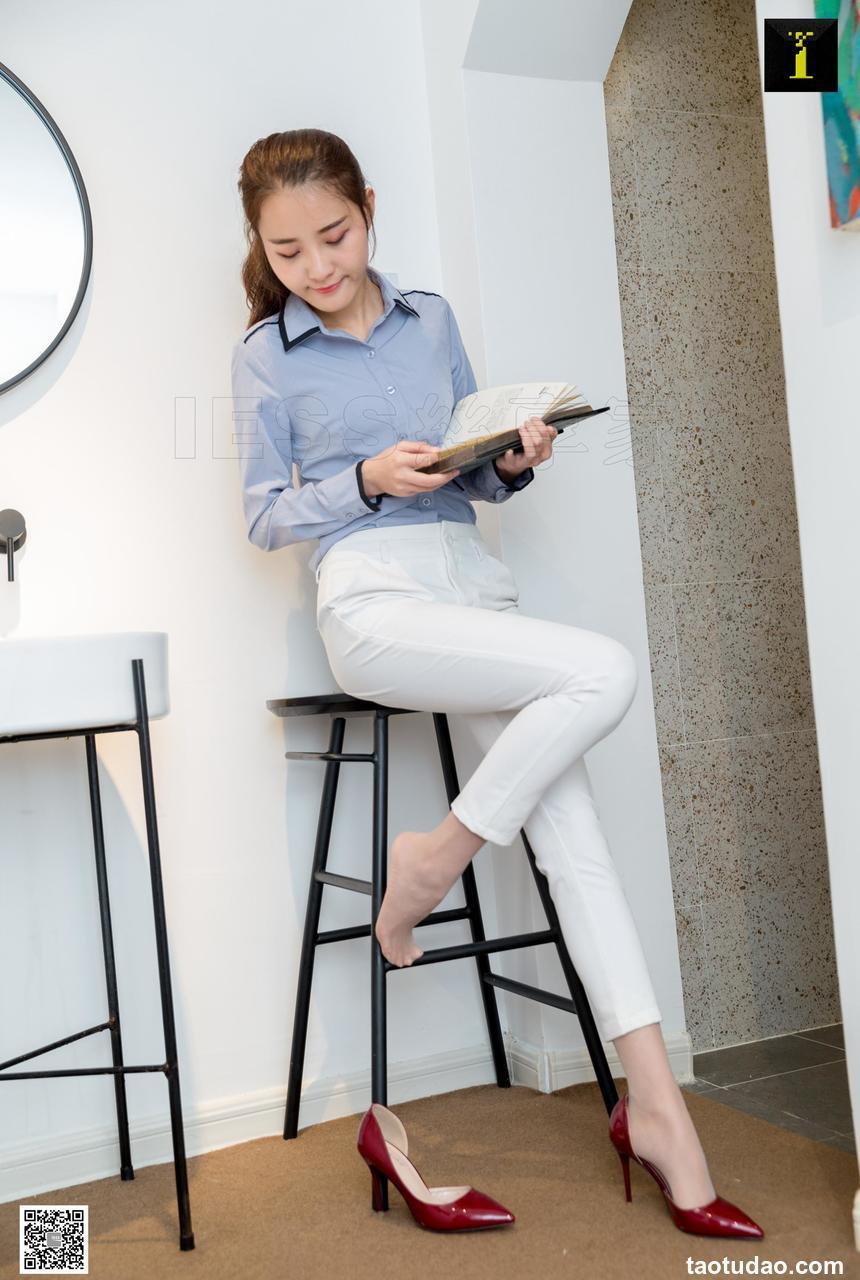 [IESS异思趣向]2019.05.01 丝享家476：婉萍简约白色西装裤 [85P]