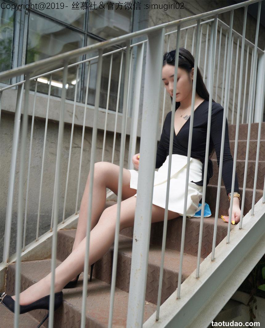 丝慕写真 模特：玉儿 《御姐的故事》