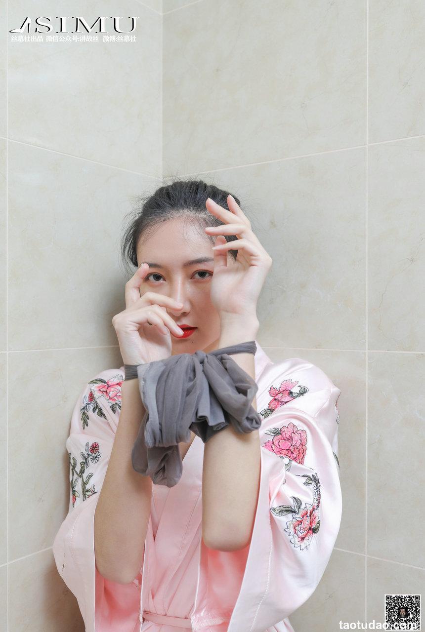 丝慕写真 SM204 茗茗 - 浴享双丝 [63P]