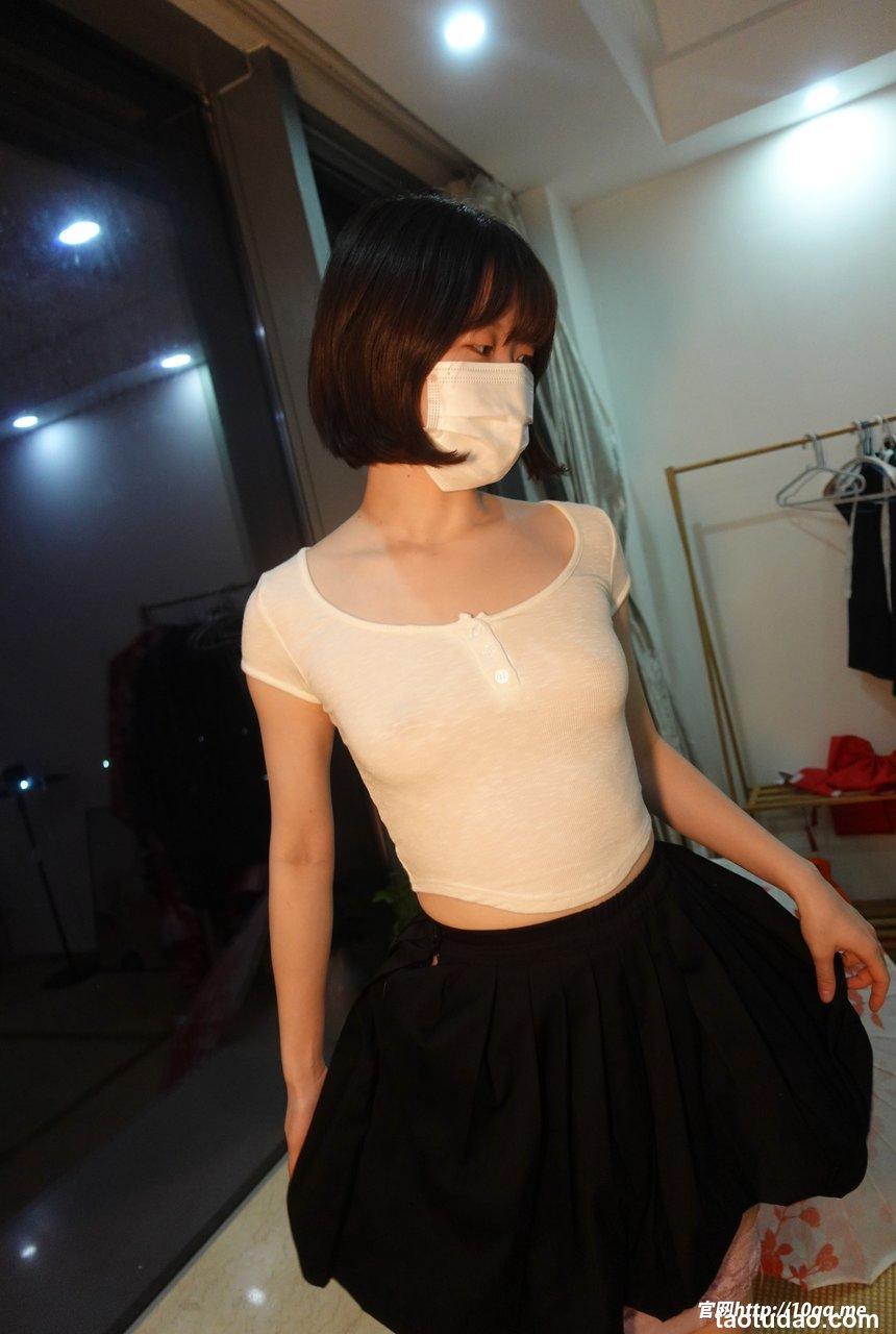 [ROSI口罩系列]2021.12.23 NO.2020[82+1P／139MB]