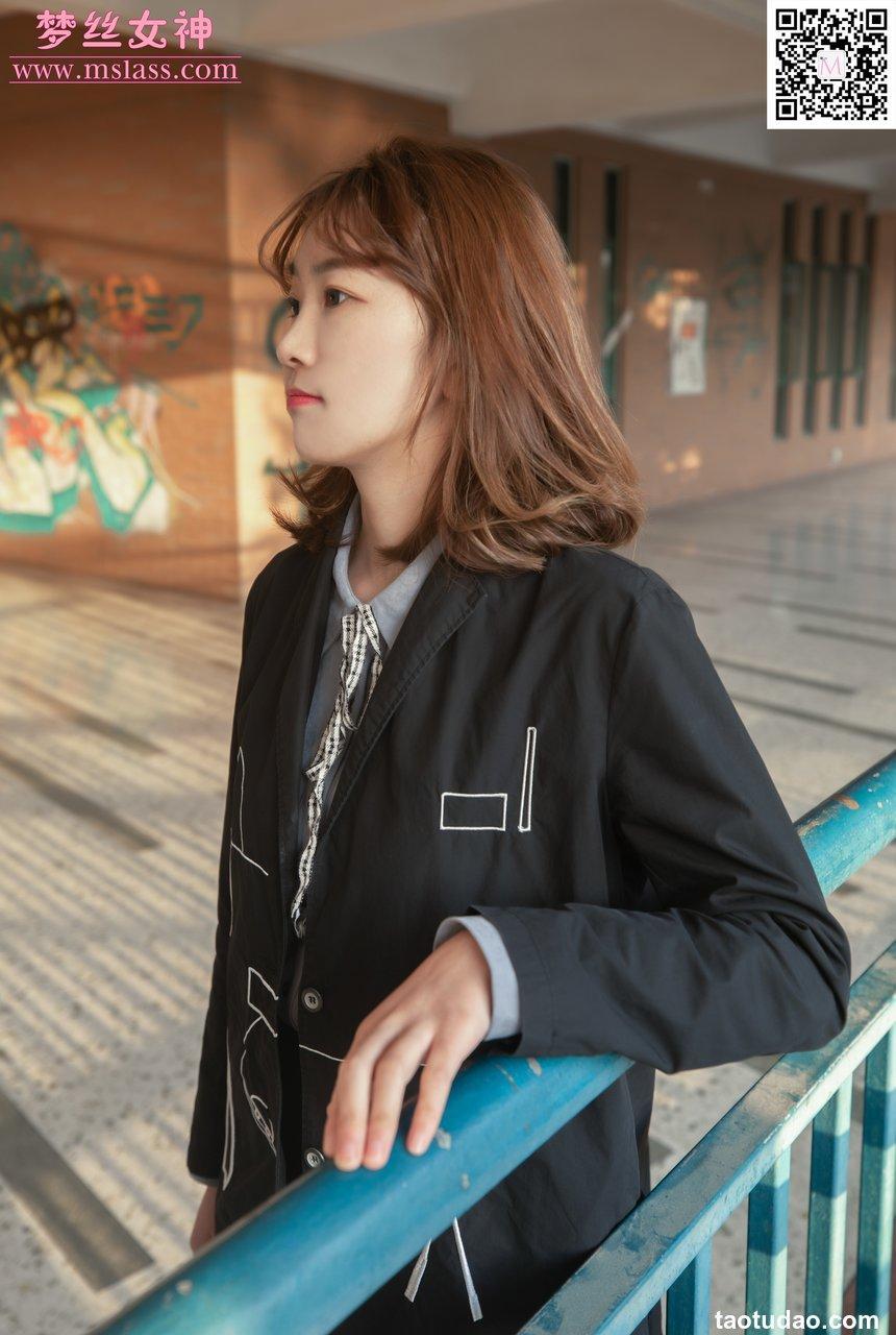 [MSLASS梦丝女神] 2019.11.15 NO.065 《周雨 纯洁的丝袜学妹》[60+1P614M]
