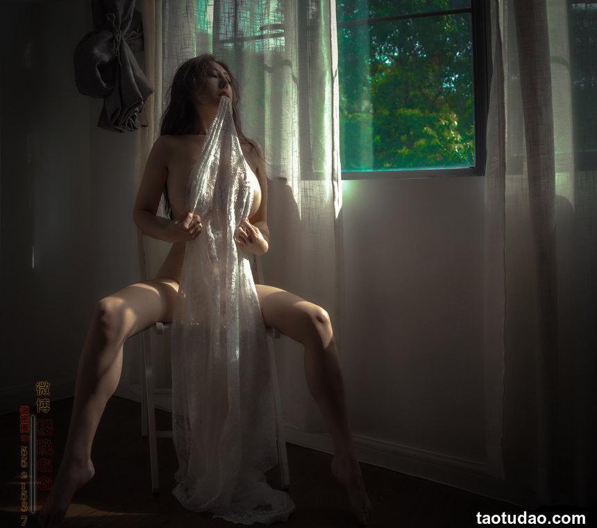 樱晚gigi - NO.49  余夏的光 [18P-167MB]