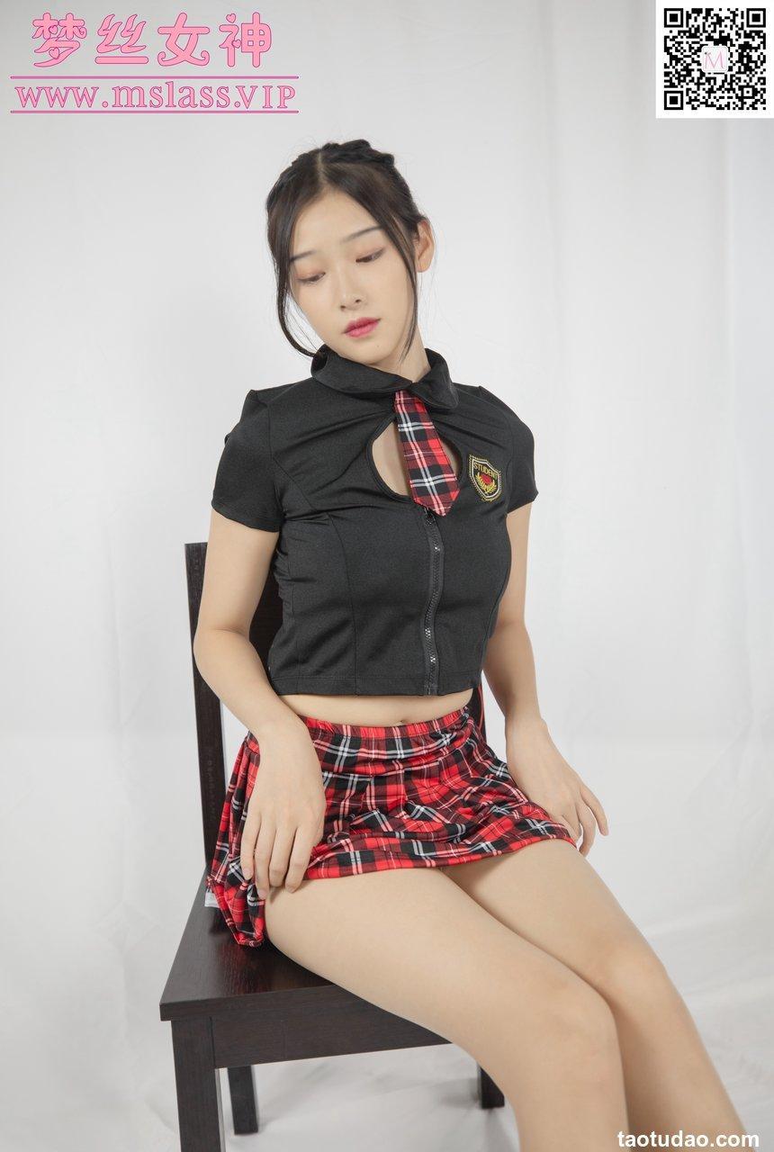 [MSLASS梦丝女神] 2020.10.03 NO.130 诗琪《帆布鞋》[72+1P454M]