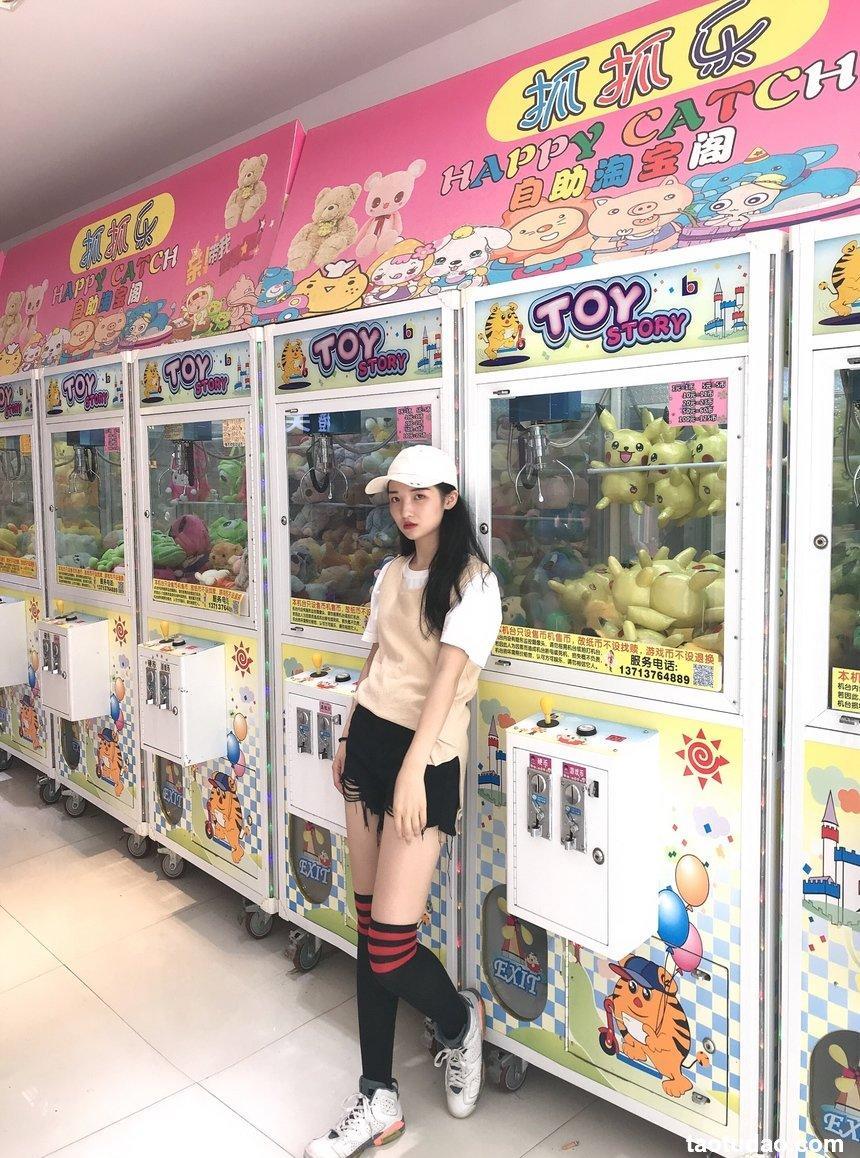 [最爱帆布鞋] 丝袜美腿写真 ON.20 图套+视频