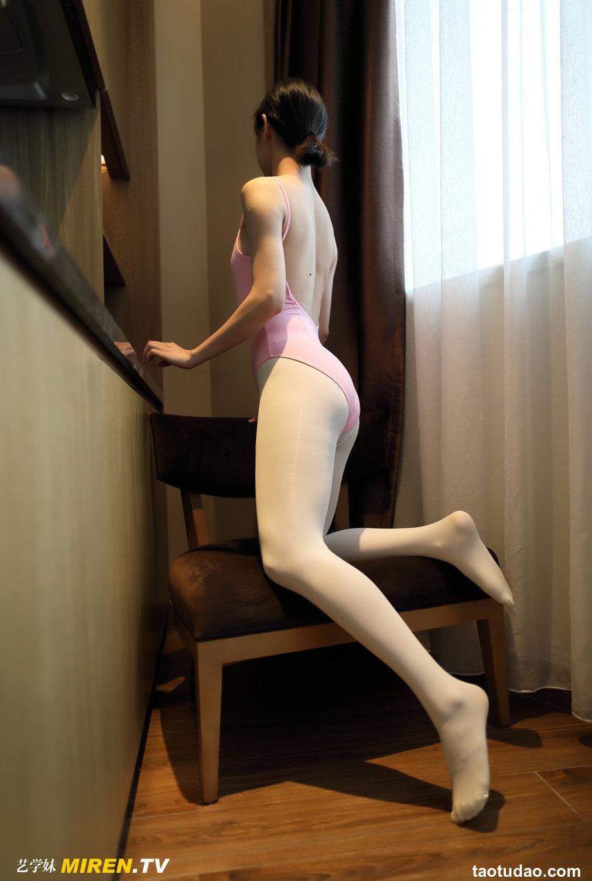 [ROSI写真]2019.10.05 艺学妹 NO.0036[44P29.6M]