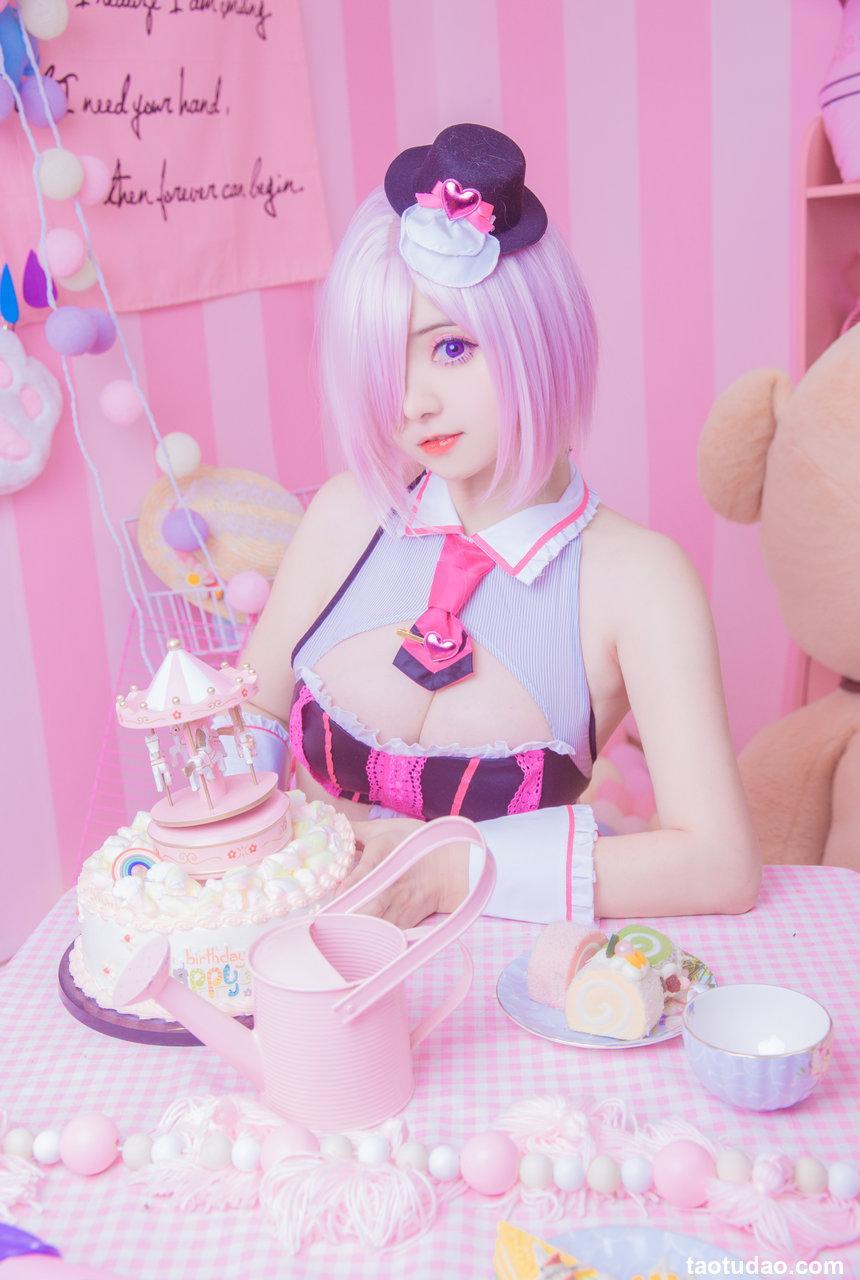 斯文文文文 – NO.76 FGO玛修 情人节巧克力 [11P-100MB]