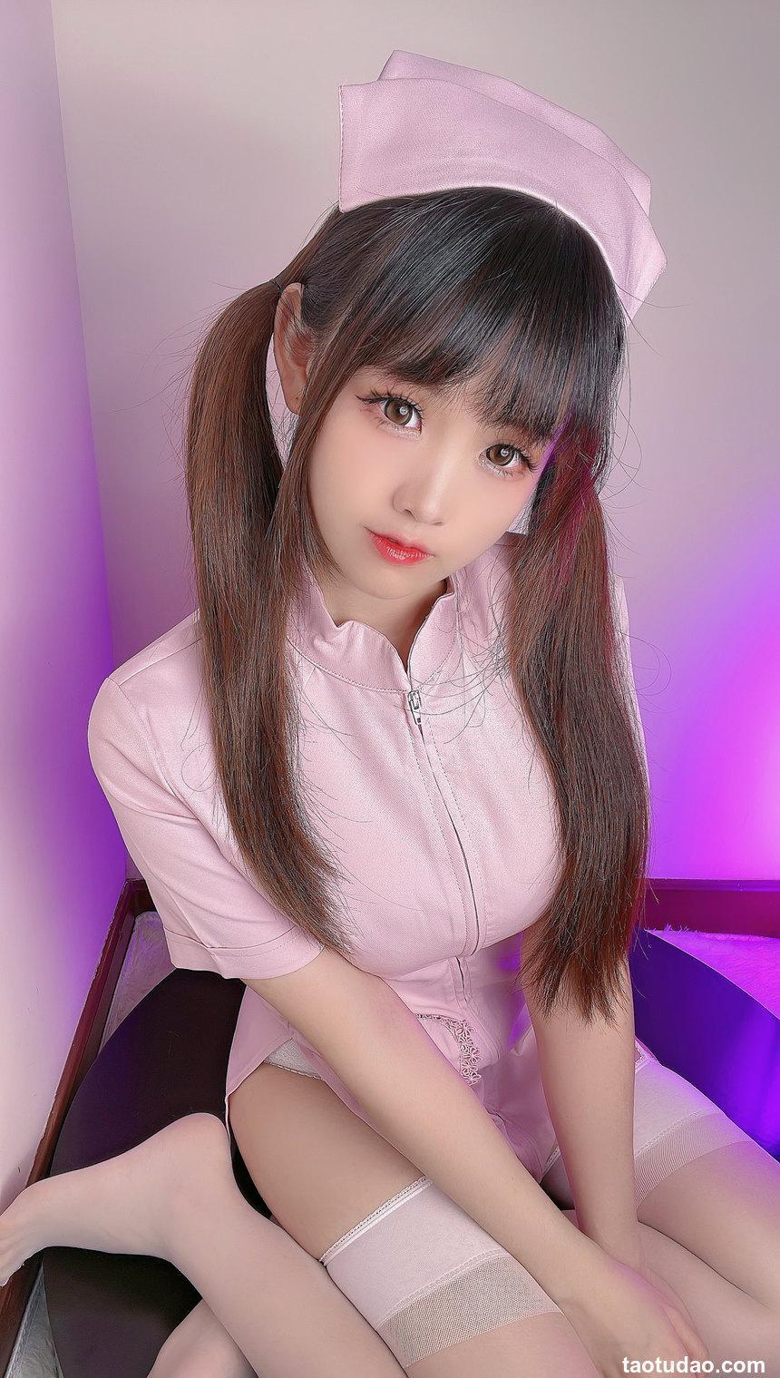 miko酱ww - NO.14 护士姐姐 [27P+1V-251MB]