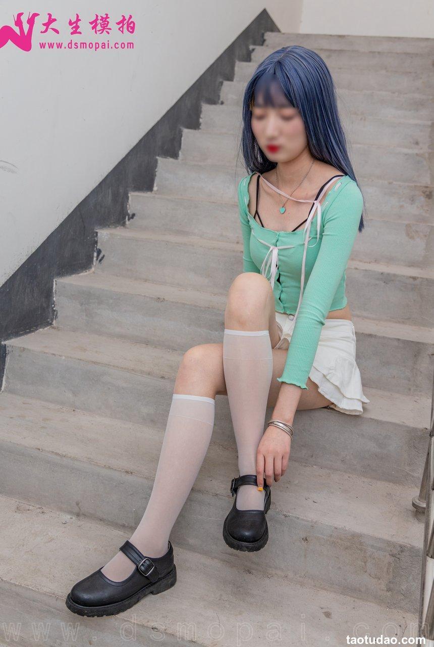 大生模拍 NO.239 利利 楼道美丝[64P／1.02GB]