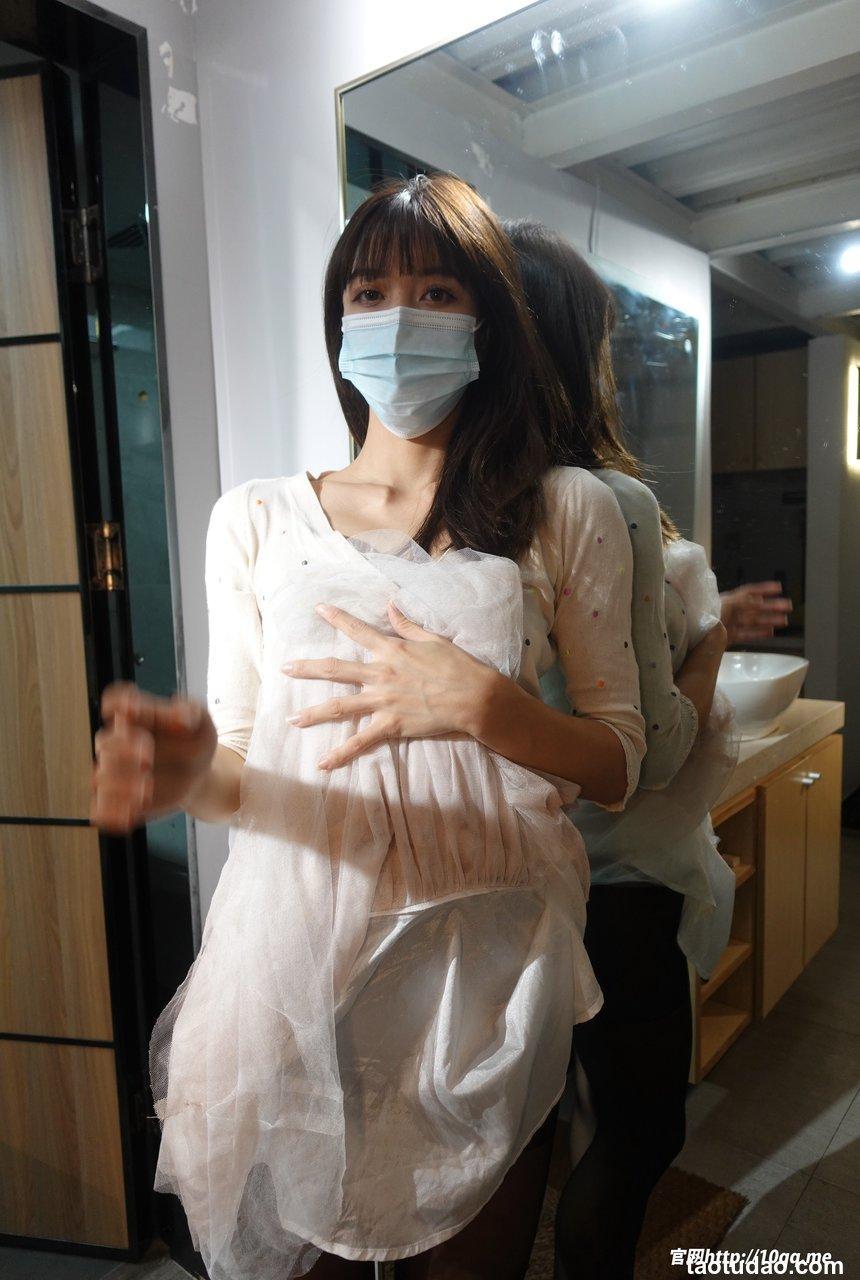 [ROSI写真]口罩系列 2021.12.02 NO.1999[75+1P／111MB]