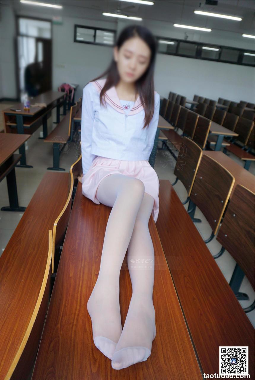 妖精视觉 NO.085 苏苏 狐狸的丝袜尾巴[62P／30.5MB]