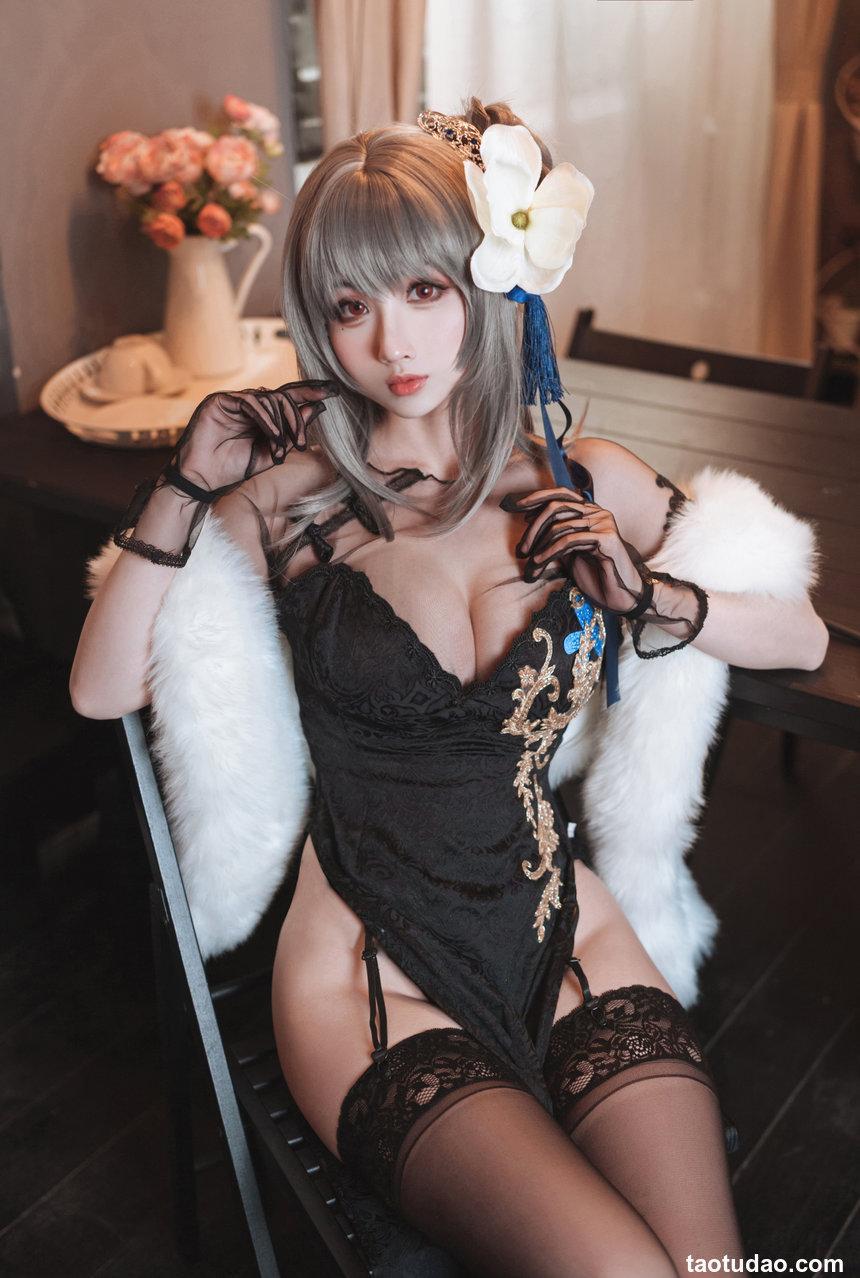 rioko凉凉子 - 瑰丽的执勤人 [30P160M]