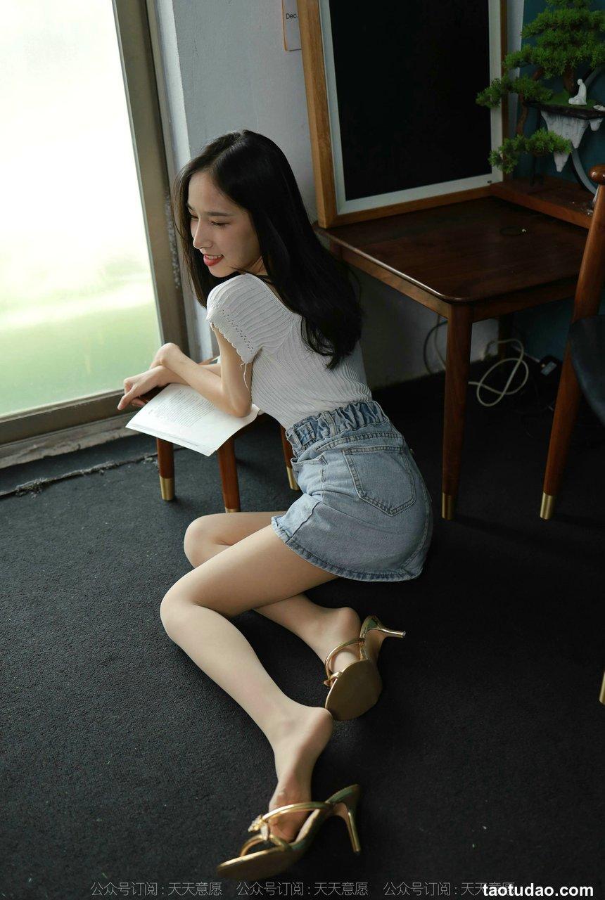 [IESS异思趣向] 2021.09.26 丝享家930：美子《清新牛仔裤》[90P／181MB]