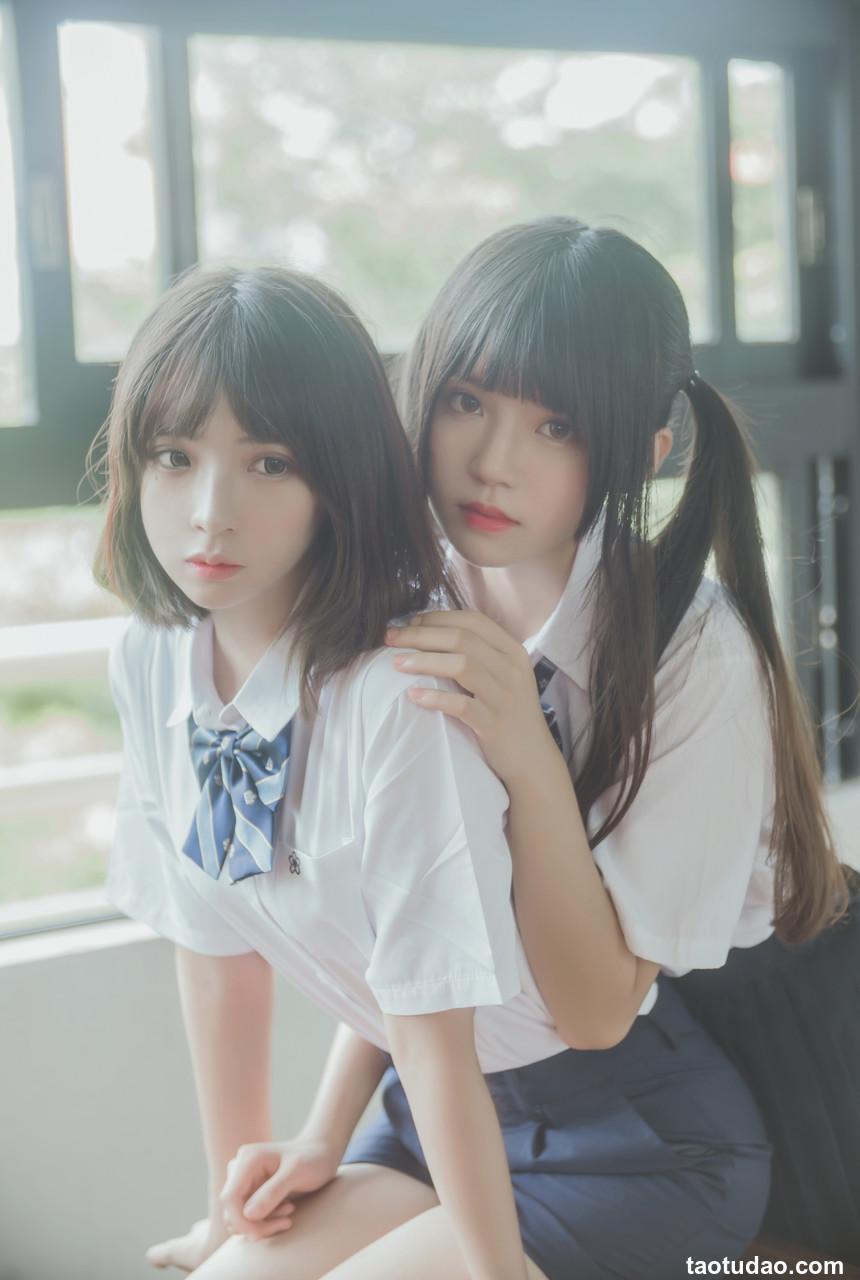 萝莉风COS 桜桃喵&疯猫ss – JK百合 [43P]