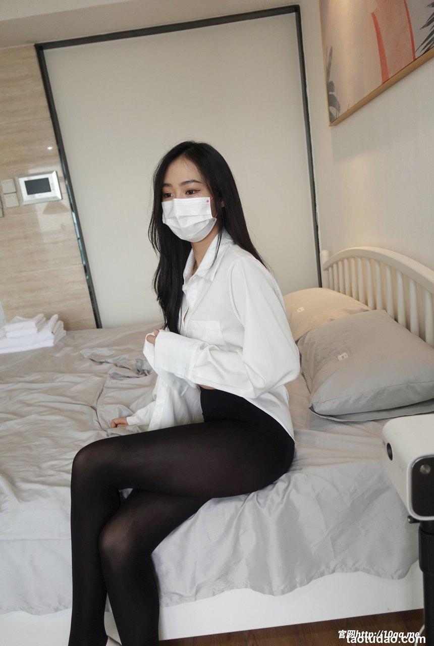 [ROSI口罩系列]2022.07.14 NO.2223[82+1P／97.6MB]