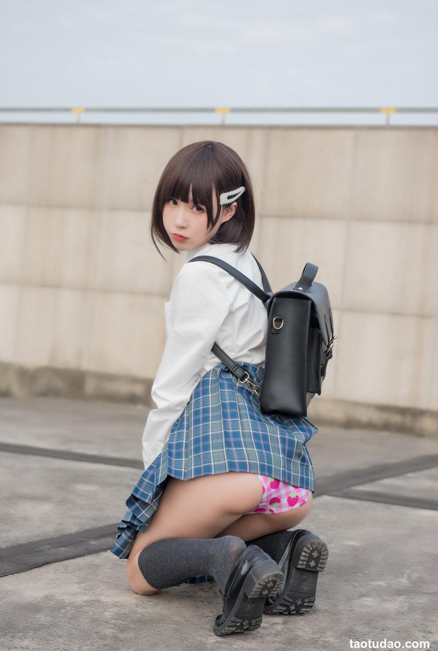 南鸽 - 少女裙底 [22P-147MB]