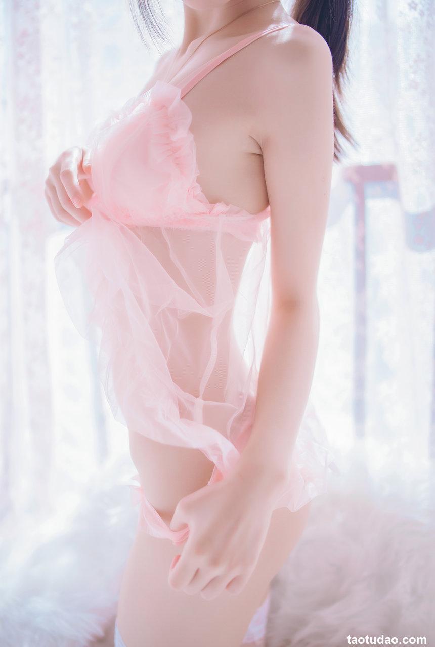 桜桃喵 - 初恋01 [30P-478MB]