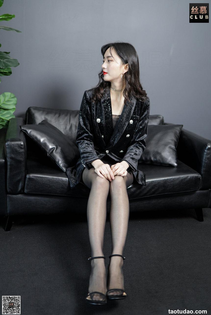 丝慕写真  SM130 佳佳 - 烈焰红唇