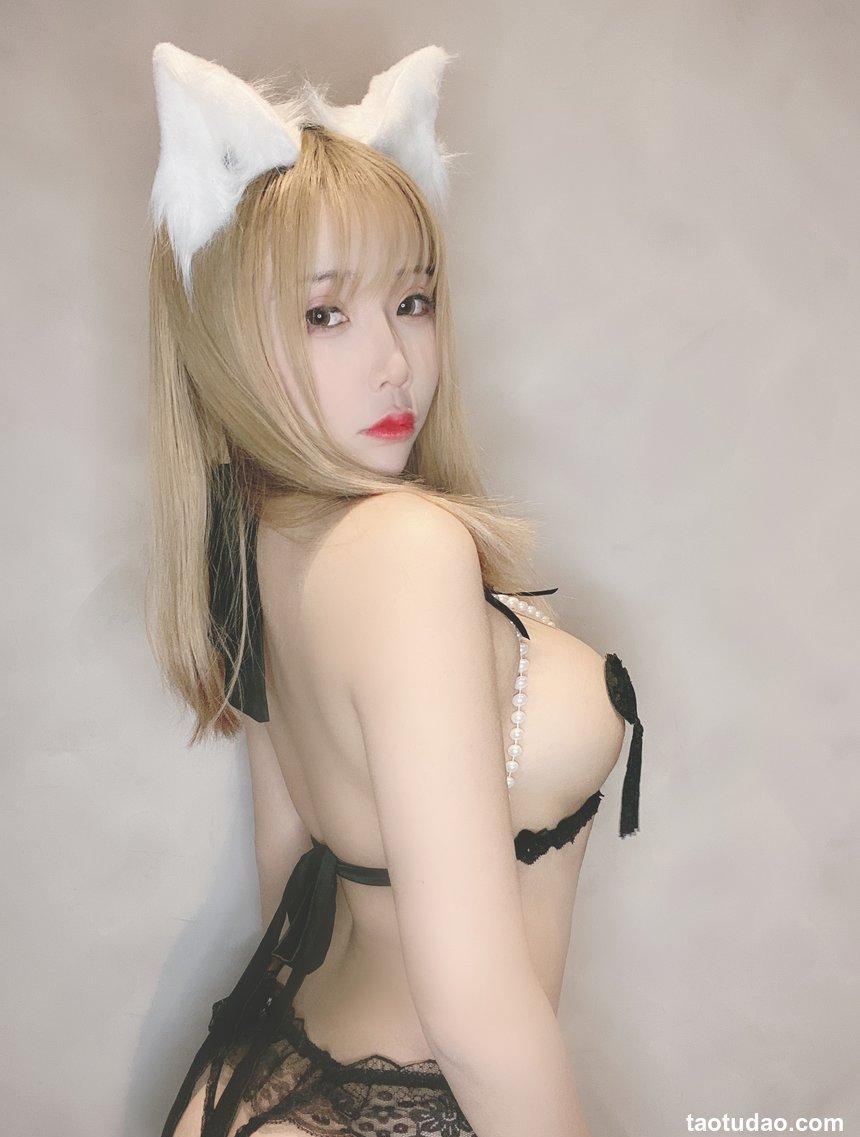 Coser小姐姐 抱走莫子aa Vol.034 小尾巴 第2套自拍 [70P-89MB]