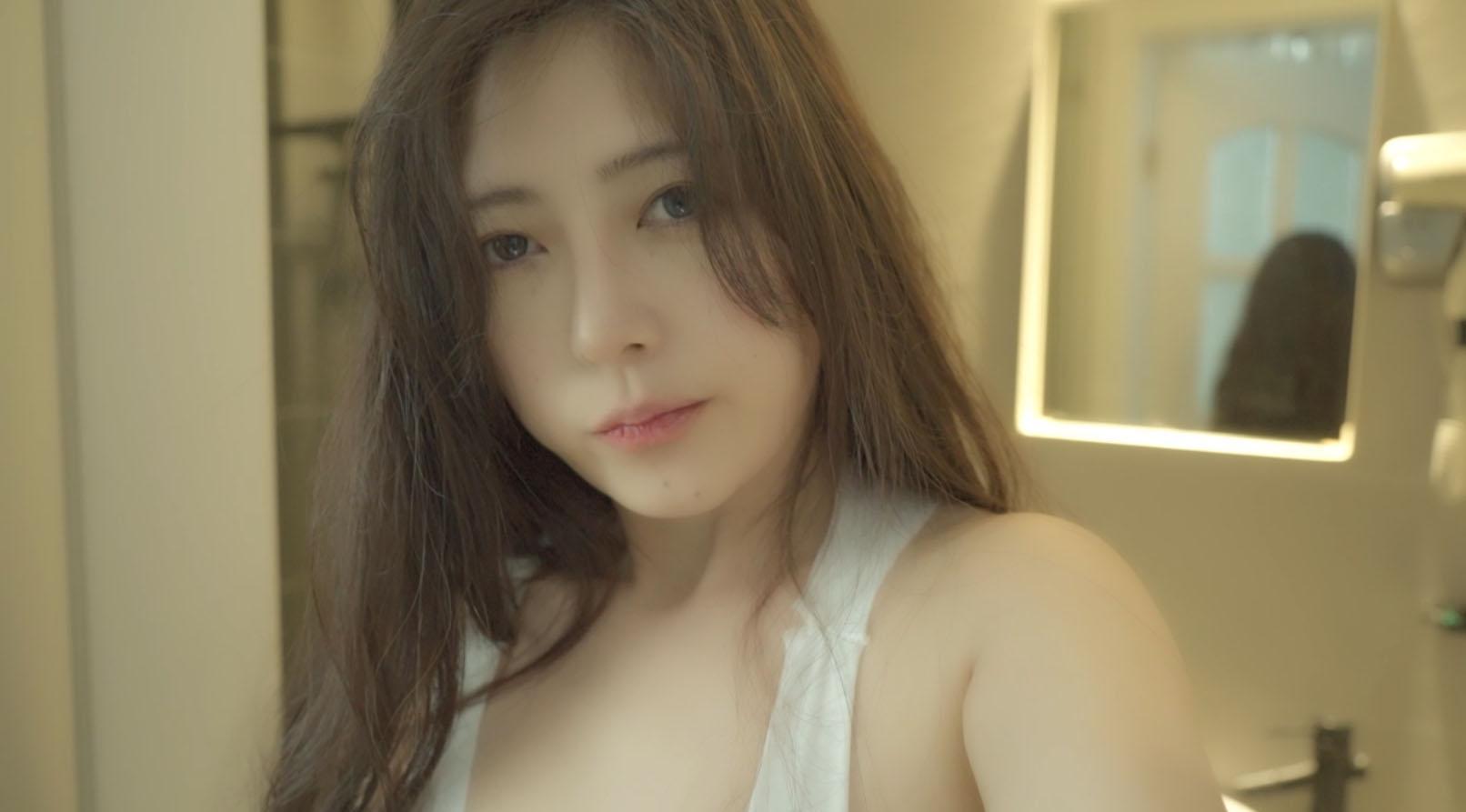 [樱晚GiGi] 清晨的卡布奇诺 [1V-443MB]