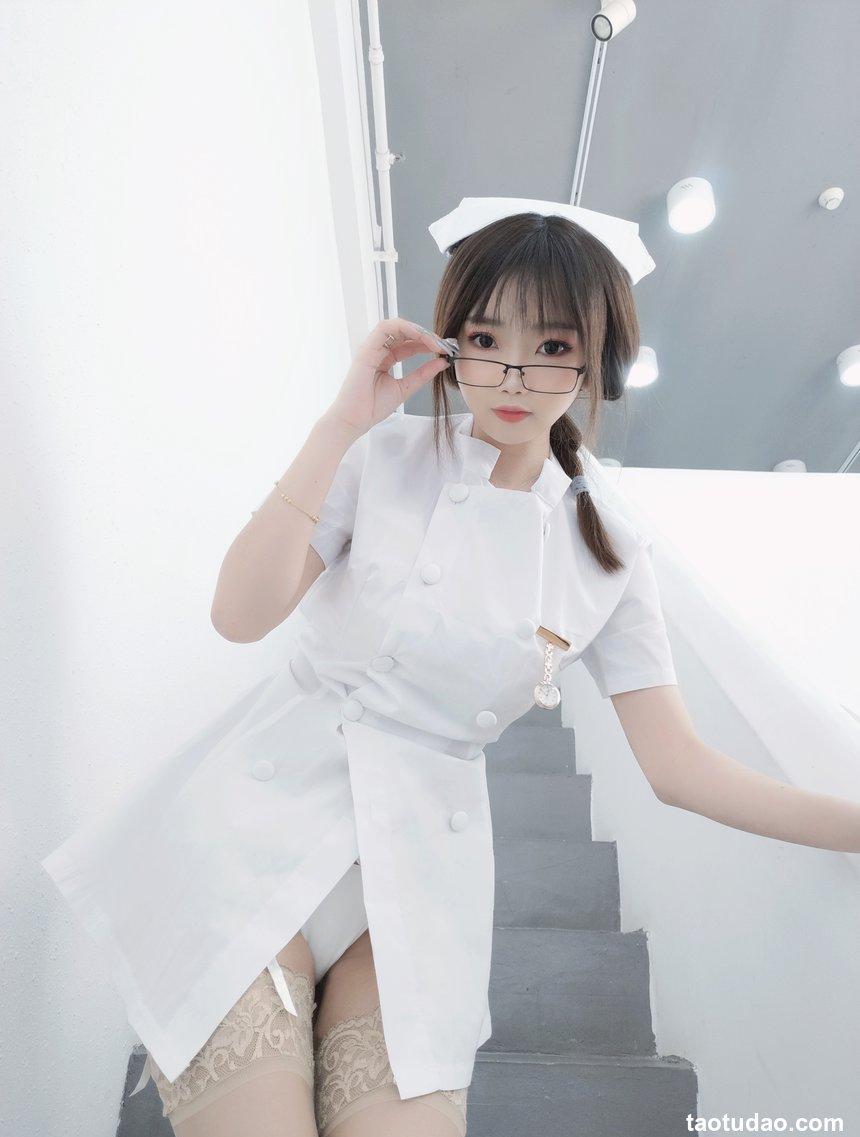 鬼畜瑶 NO.030 笨蛋护士[45P-58MB]