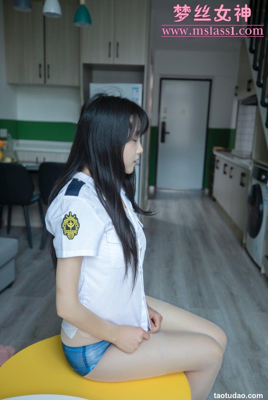 [电喵女神] 灵唯 牛仔裤 [46P-375M]