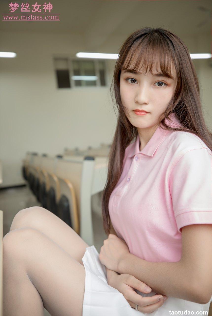 [MSLASS梦丝女神] 2019.05.27 小兔《校园黑丝和白丝的可爱》 [87P-478MB]