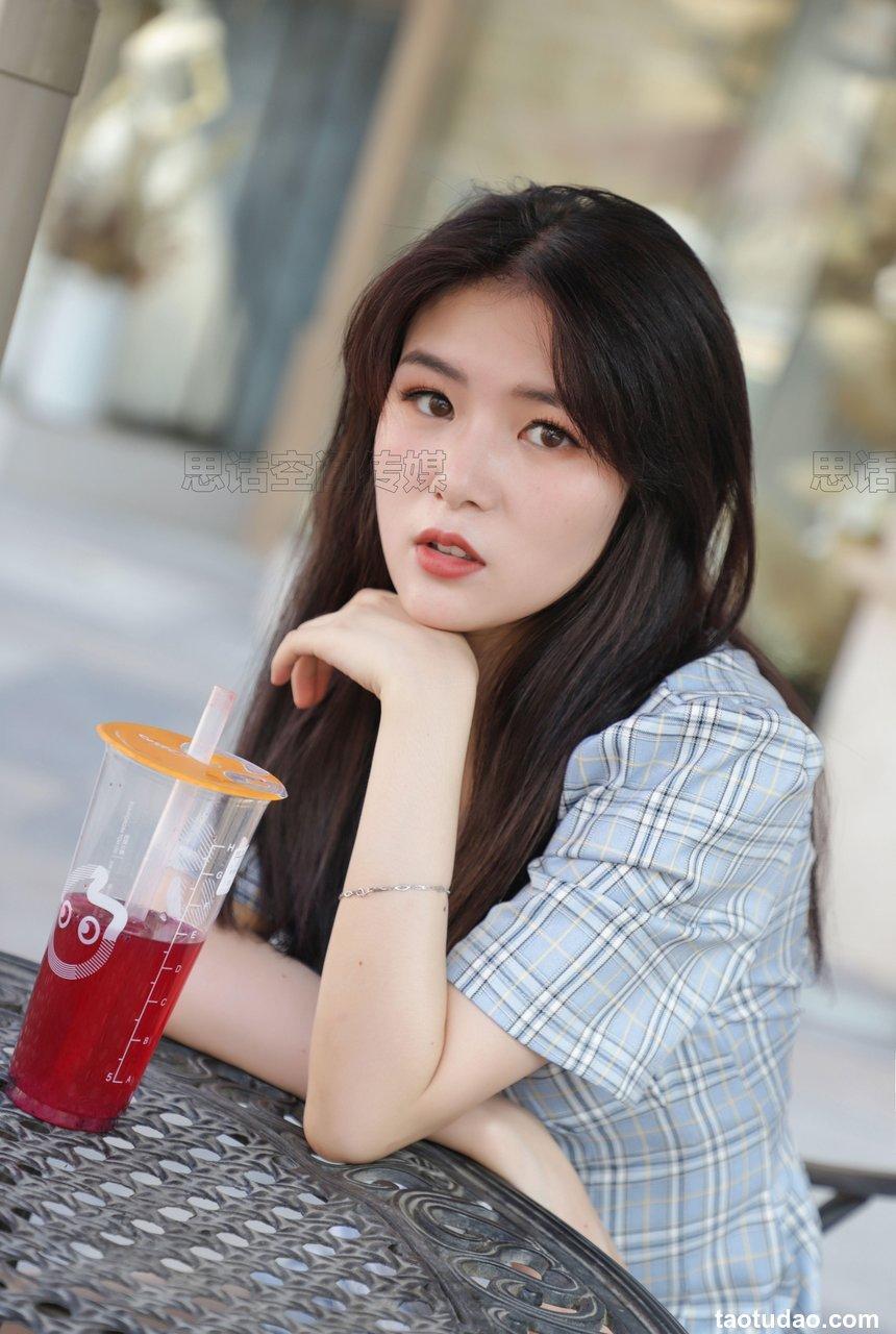 [SiHua思话]SJ022 筱蝶 楼梯道的学院女神[46P／103MB]