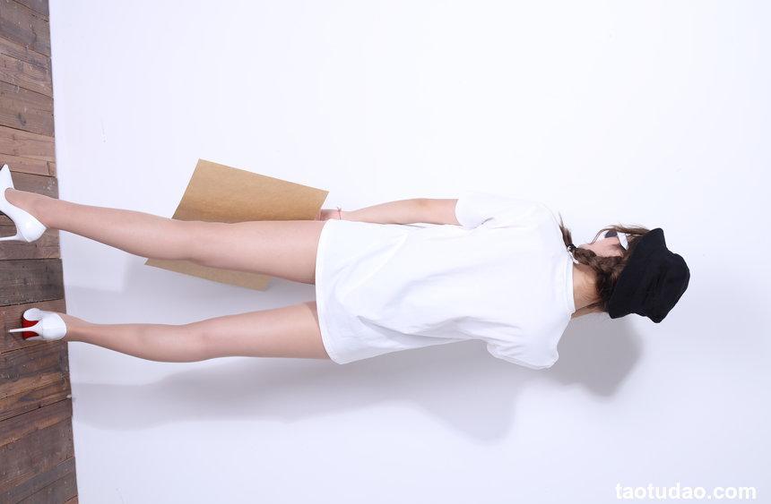 奈丝写真 NO.124 古灵精怪渔夫帽-可乐 [45P+162M]