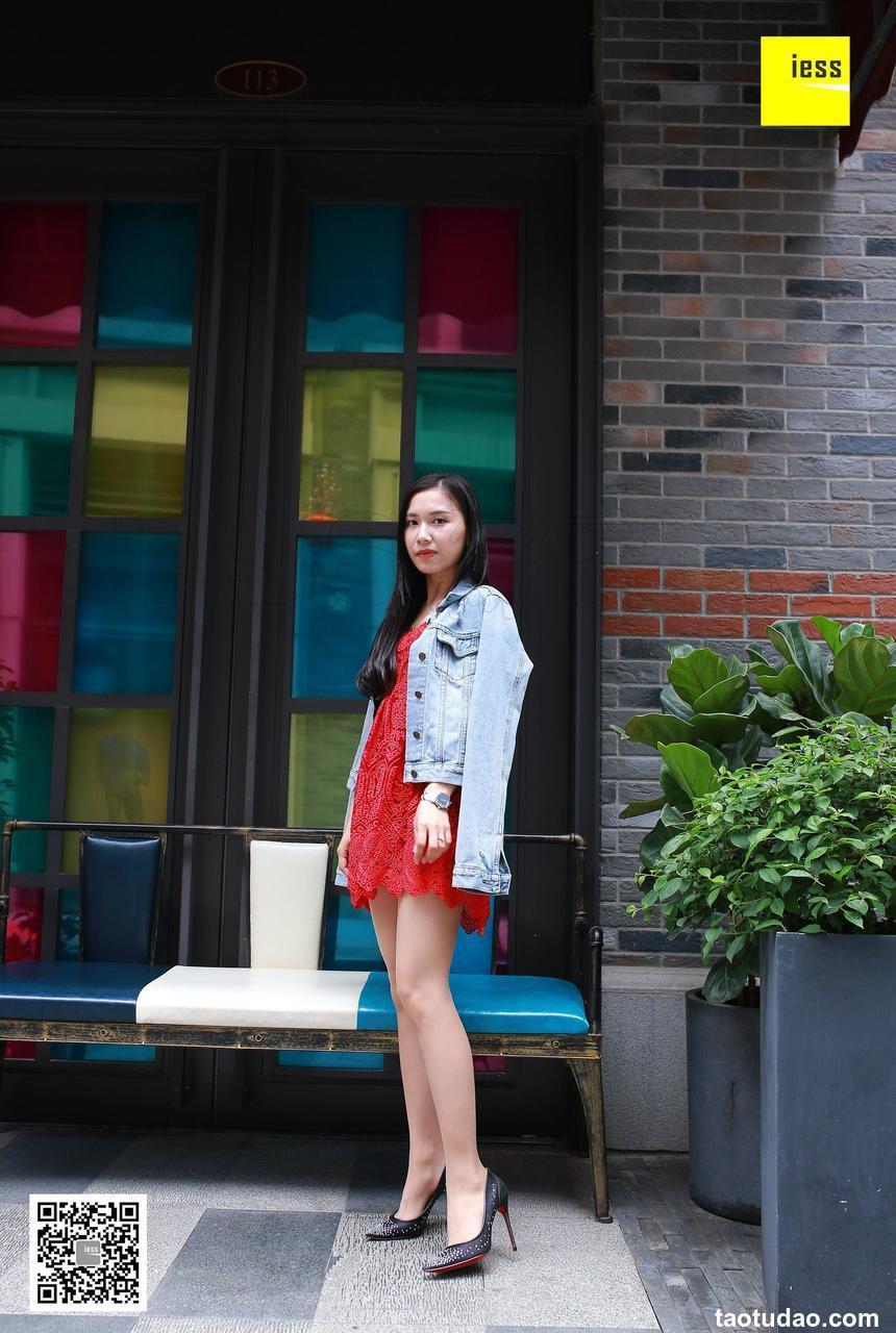 [IESS异思趣向] 2018.06.13 丝享家253：《辣妈帅气街拍》辣妈（君君） [90+1P/49.7M]