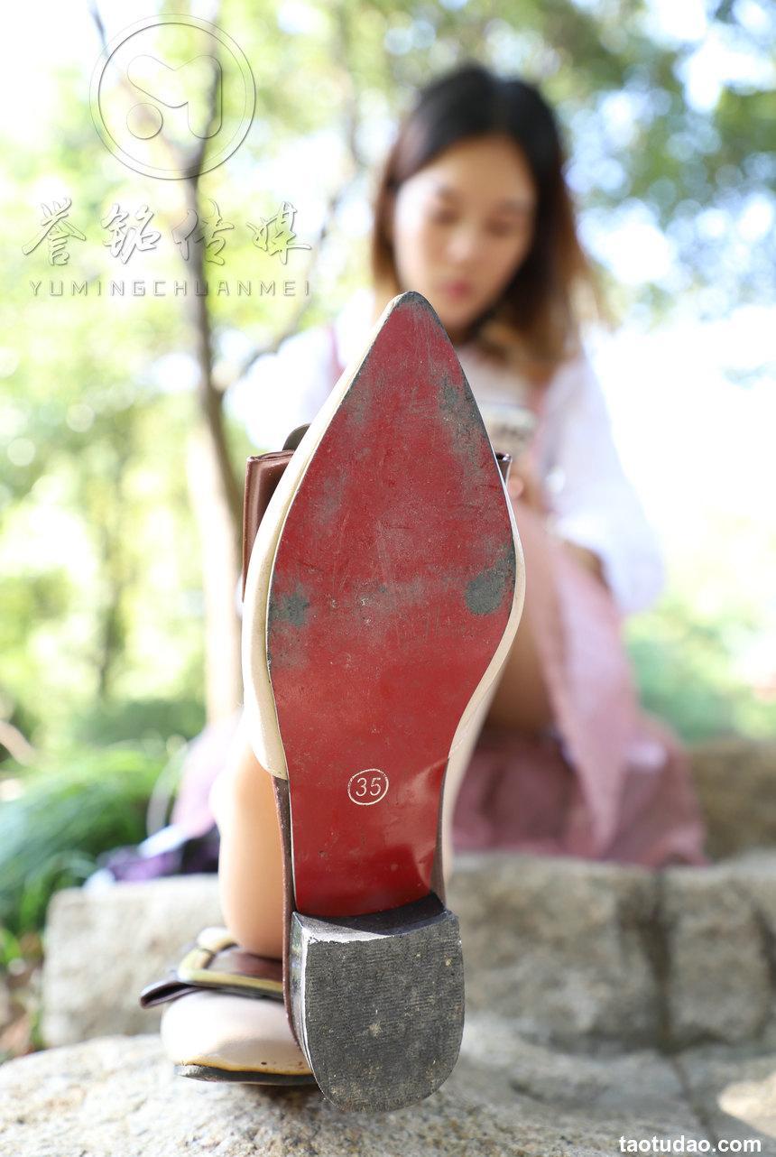 [誉铭传媒]袜足摄影 2019年 NO.009 肉丝裸足[121P／691MB]