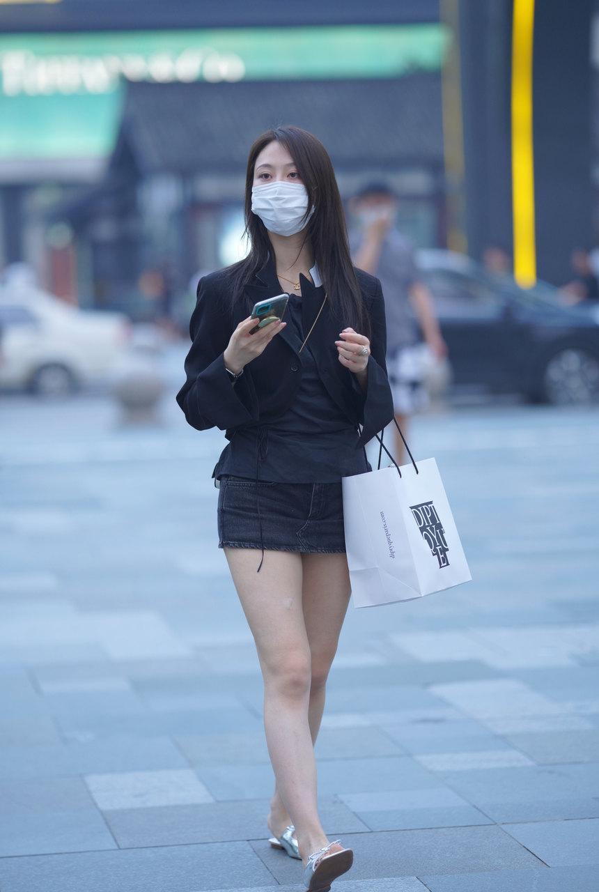 都市丽人美腿小姐姐【91P-1.01G】