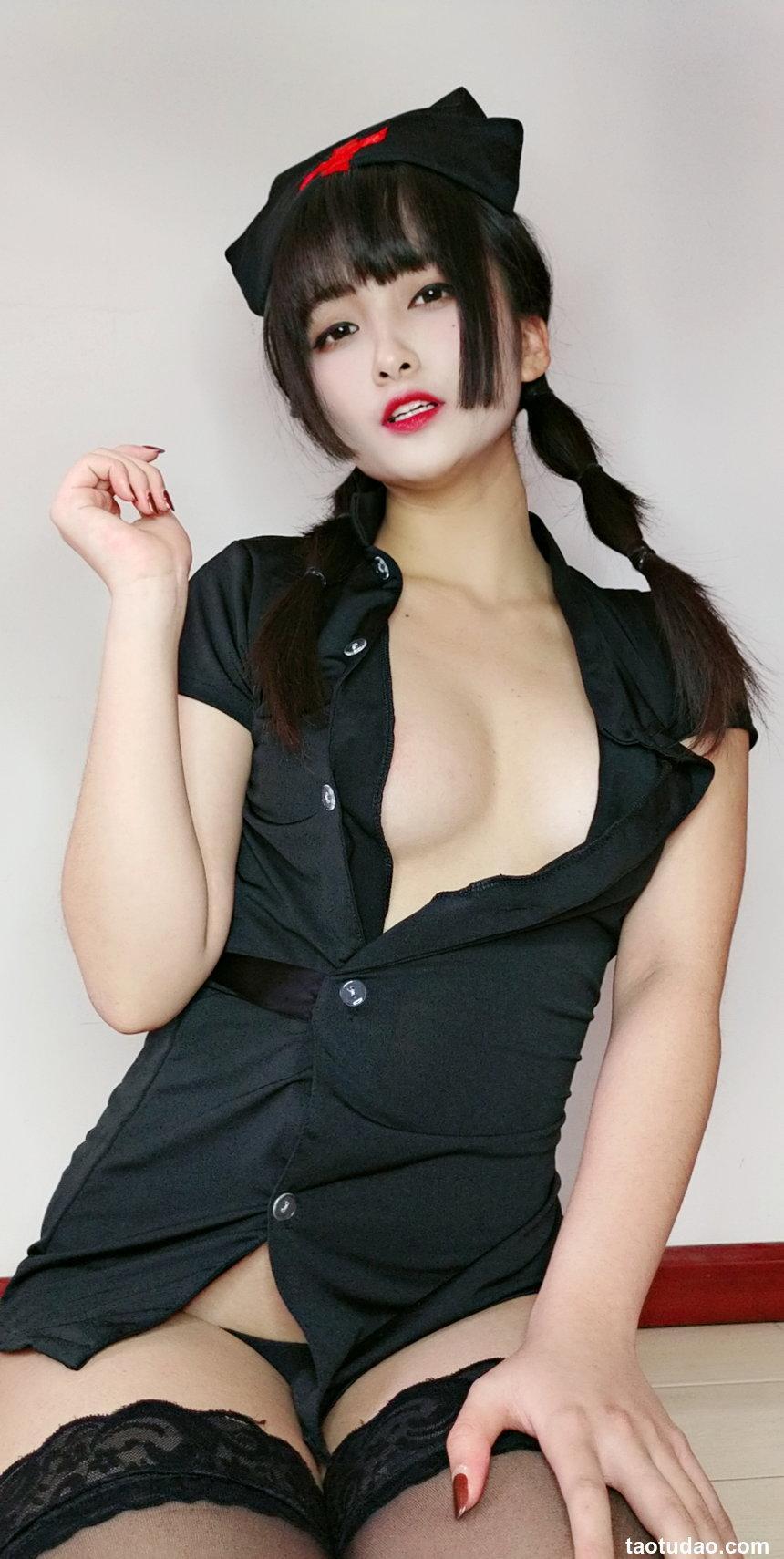 洛璃LoLiSAMA  NO.002 – 情人节小护士[90P+8V／187MB]