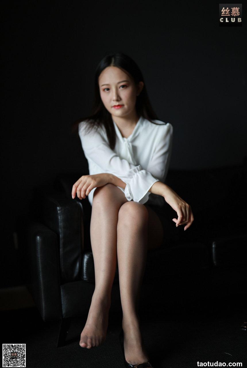 丝慕写真 张小姐的灰SW [58P]