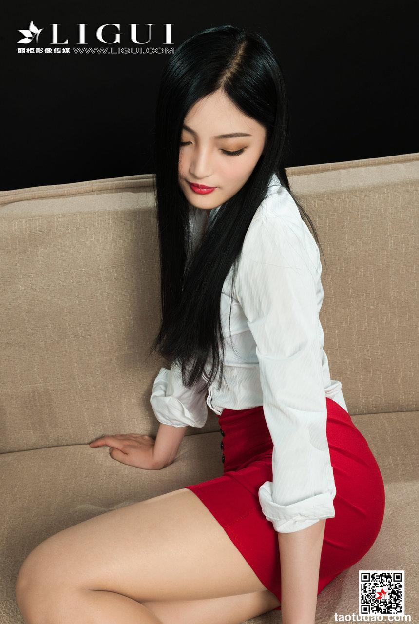 [Ligui丽柜] 2021.02.08 《醉享丝欲》小凡 [66+1P81M]