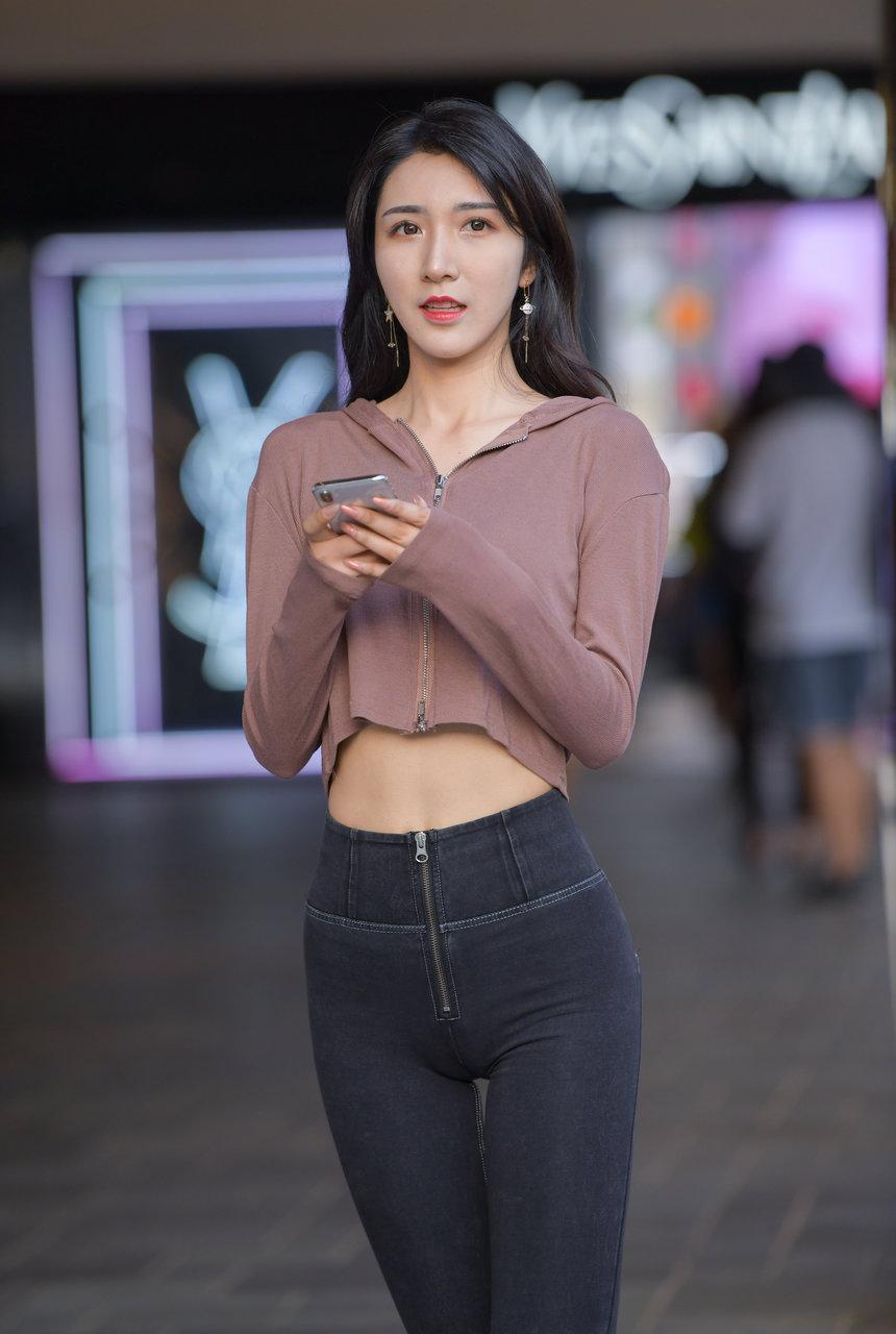 都市丽人蜜桃紧牛小姐姐套图【80P-1.5G】