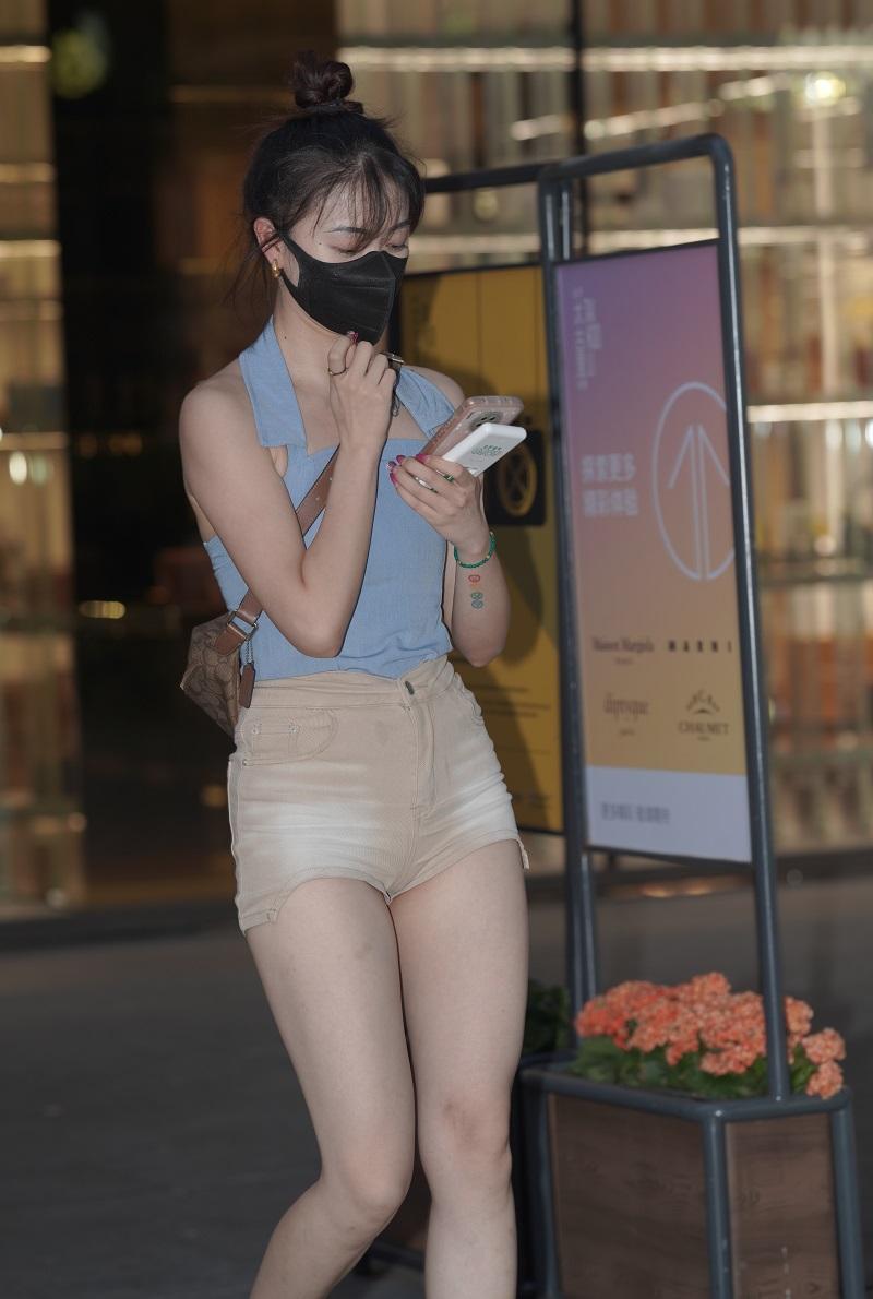 都市丽人热裤美眉【105P-1.2G】