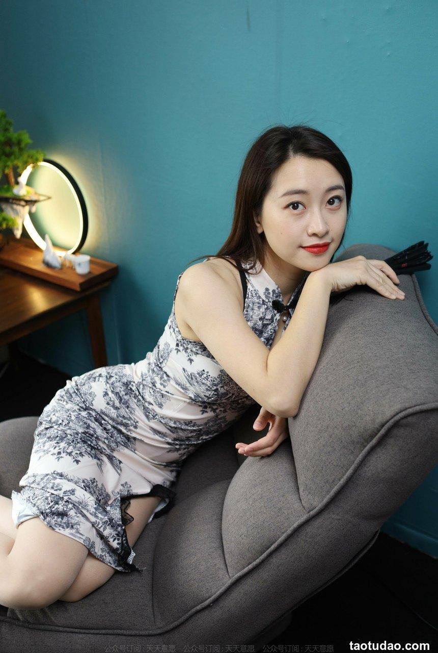 [IESS异思趣向]2021.11.16 丝享家976：小婕《旗袍佳人》[90P／123MB]