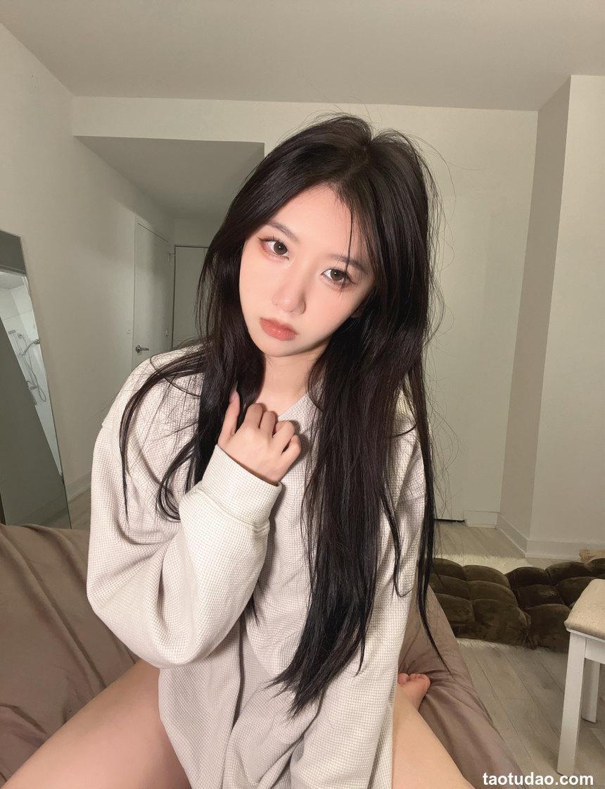 果咩酱w - NO.35 居家氛围 [49P2V-352MB]