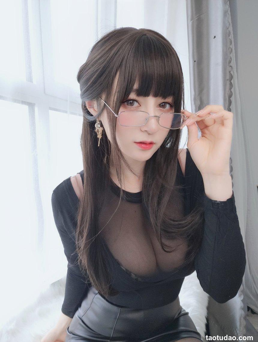 Coser小姐姐白银 — 可愛い犬[25P／71.1MB]