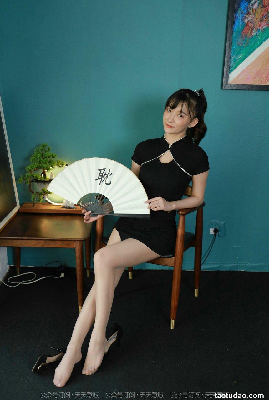 [IESS异思趣向] 2021.09.28 丝享家932：秋秋《妩媚旗袍》[90P／121MB]