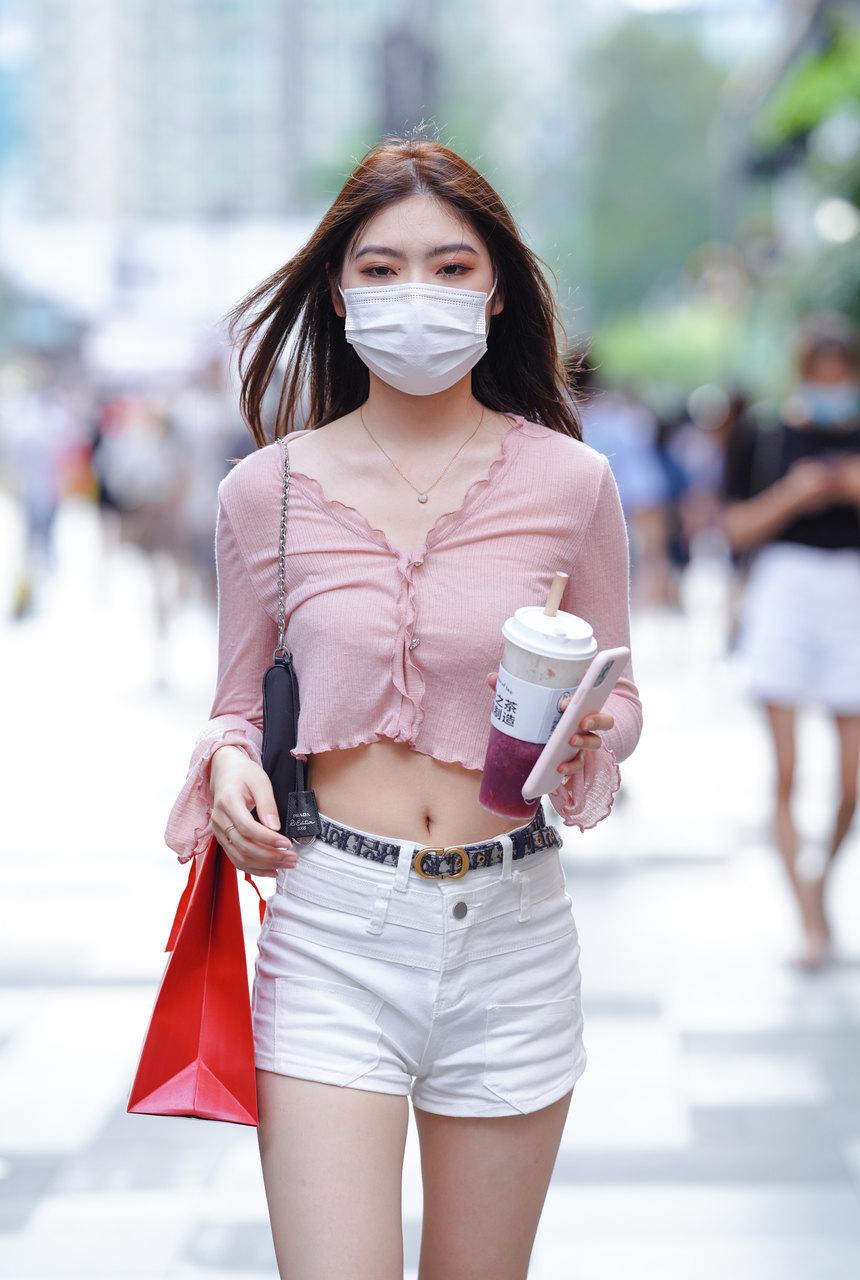 都市丽人热裤长腿小妹【35P-410MB】