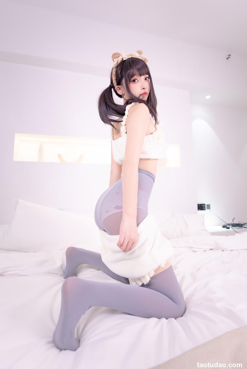 神楽坂真冬 第四季12 – 草莓胖次 [75P-186MB]