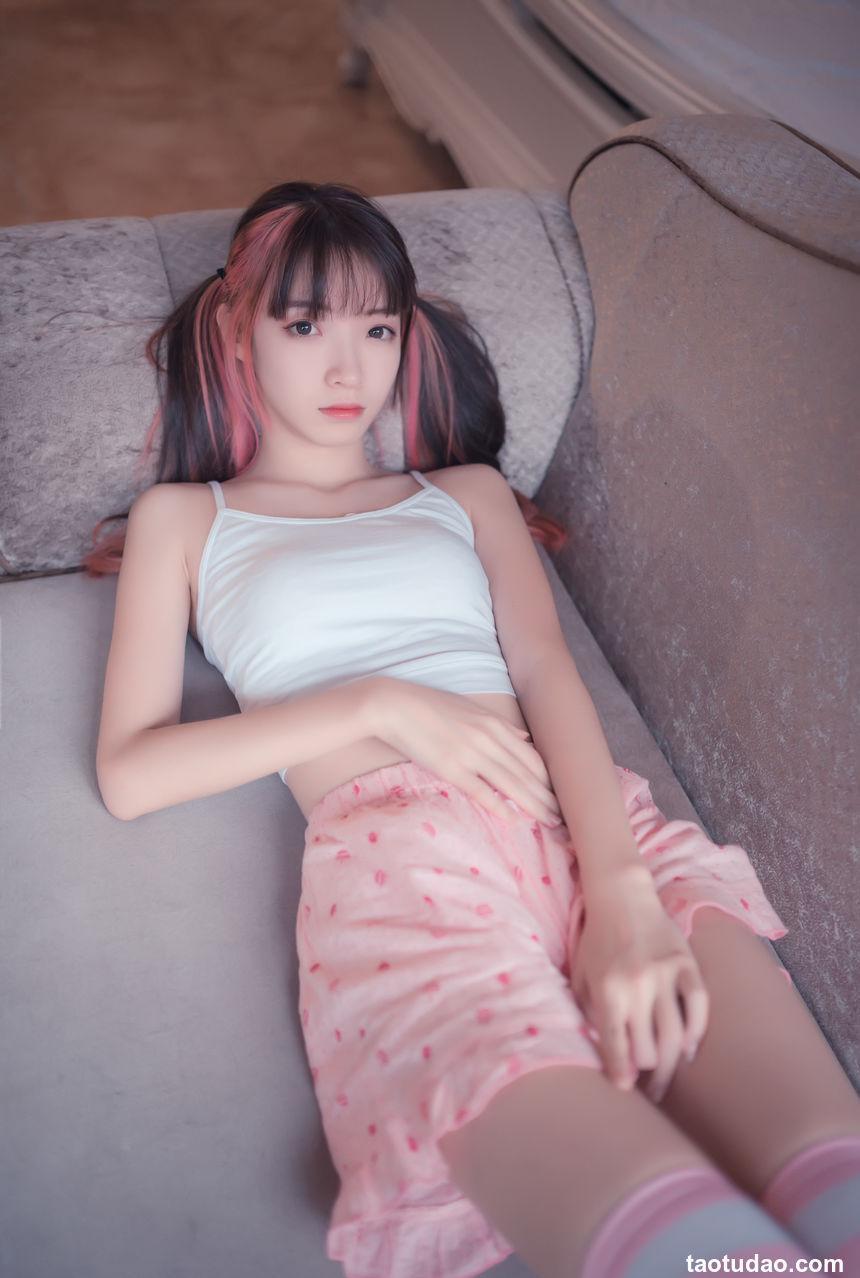 风之领域写真 NO.025 粉白条纹小可爱 [50P/218M]