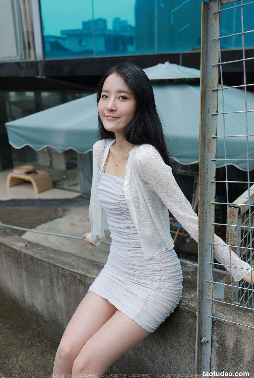 [IESS异思趣向] 2022.06.01 丝享家1104：婉萍《白色恋人》[86P／140MB]