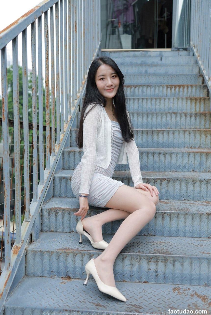 [IESS异思趣向] 2022.06.01 丝享家1104：婉萍《白色恋人》[86P／140MB]